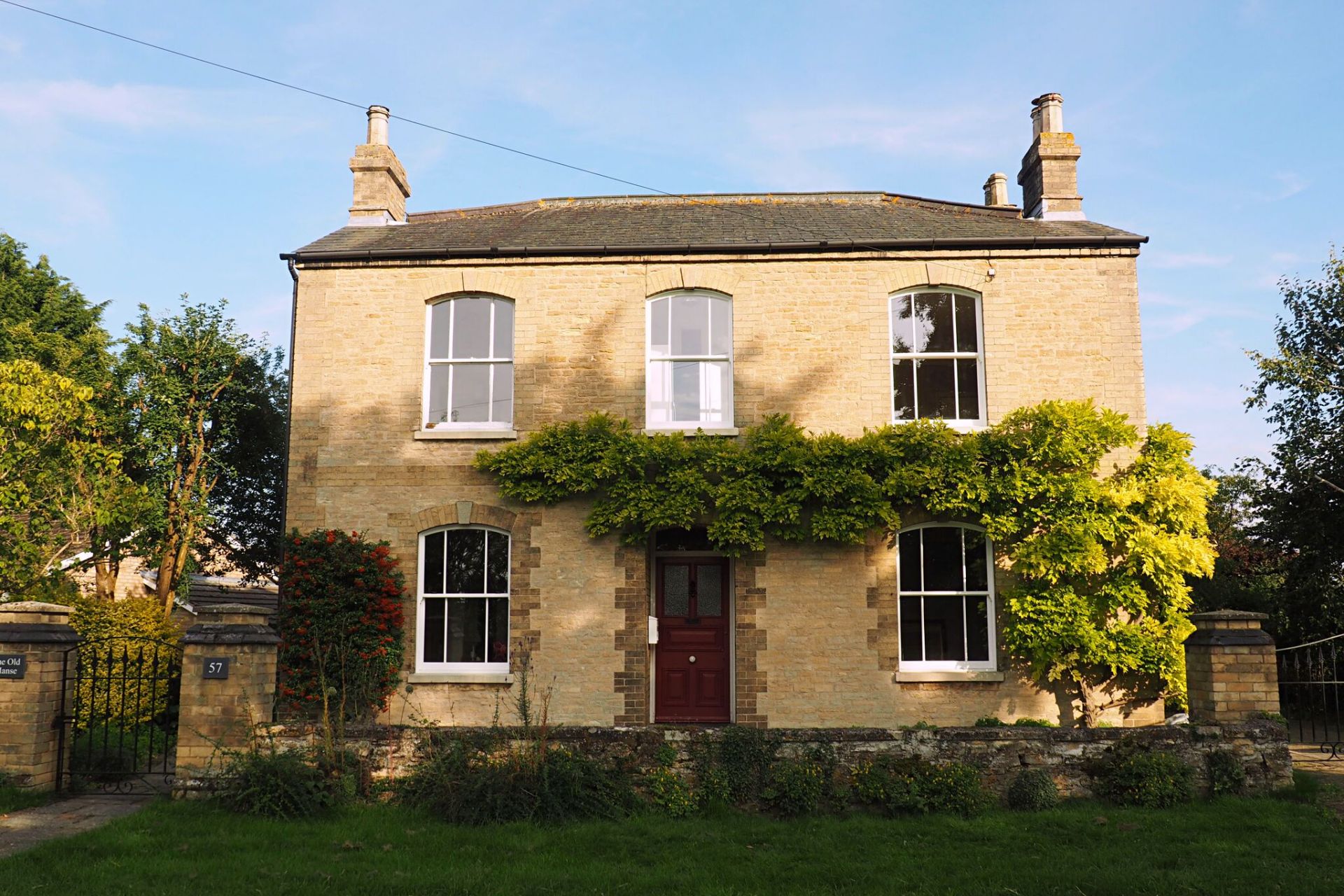 Example of a Sliding Sash