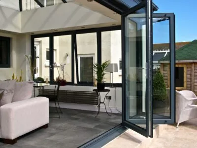 Bifold-Patio-Door-Installer-Near-Me-400×300-1