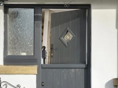 Fit-Stable-Doors-Composite-400×300-1