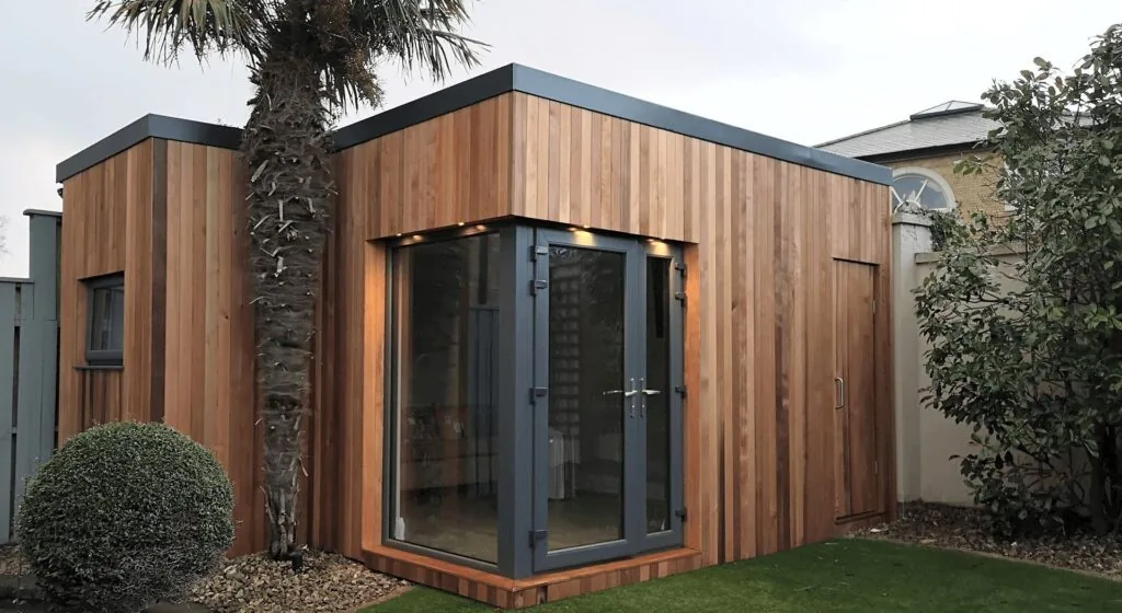 Garden-Room-Cabins-Installer-1024×560-1