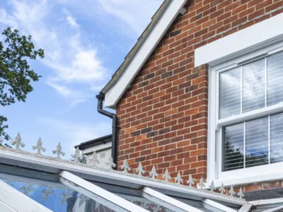 Local-Window-Fitters-5-400×300-1