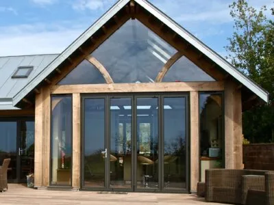 New-Bi-folding-Door-Installer-400×300-1