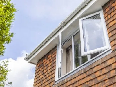Side-Hung-Casement-Window-Firm-400×300-1