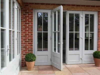 external-doors-fitters-400×300-1